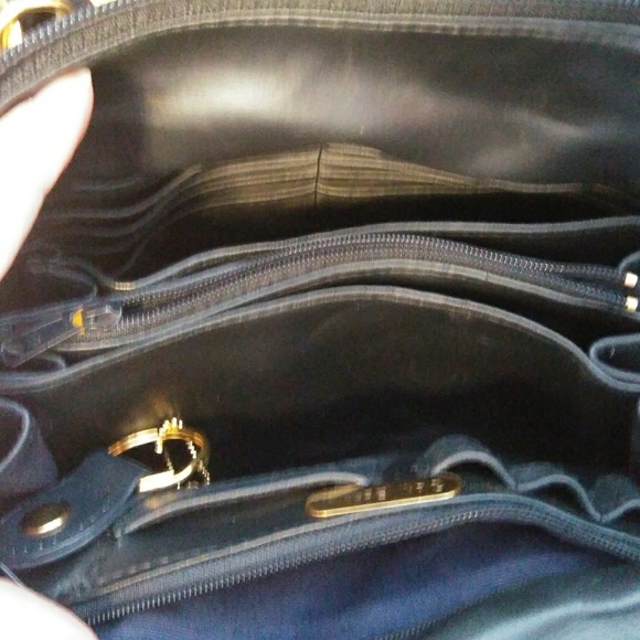 Giani Bernini Navy Blue crossbody convertible smal - Picture 5 of 6